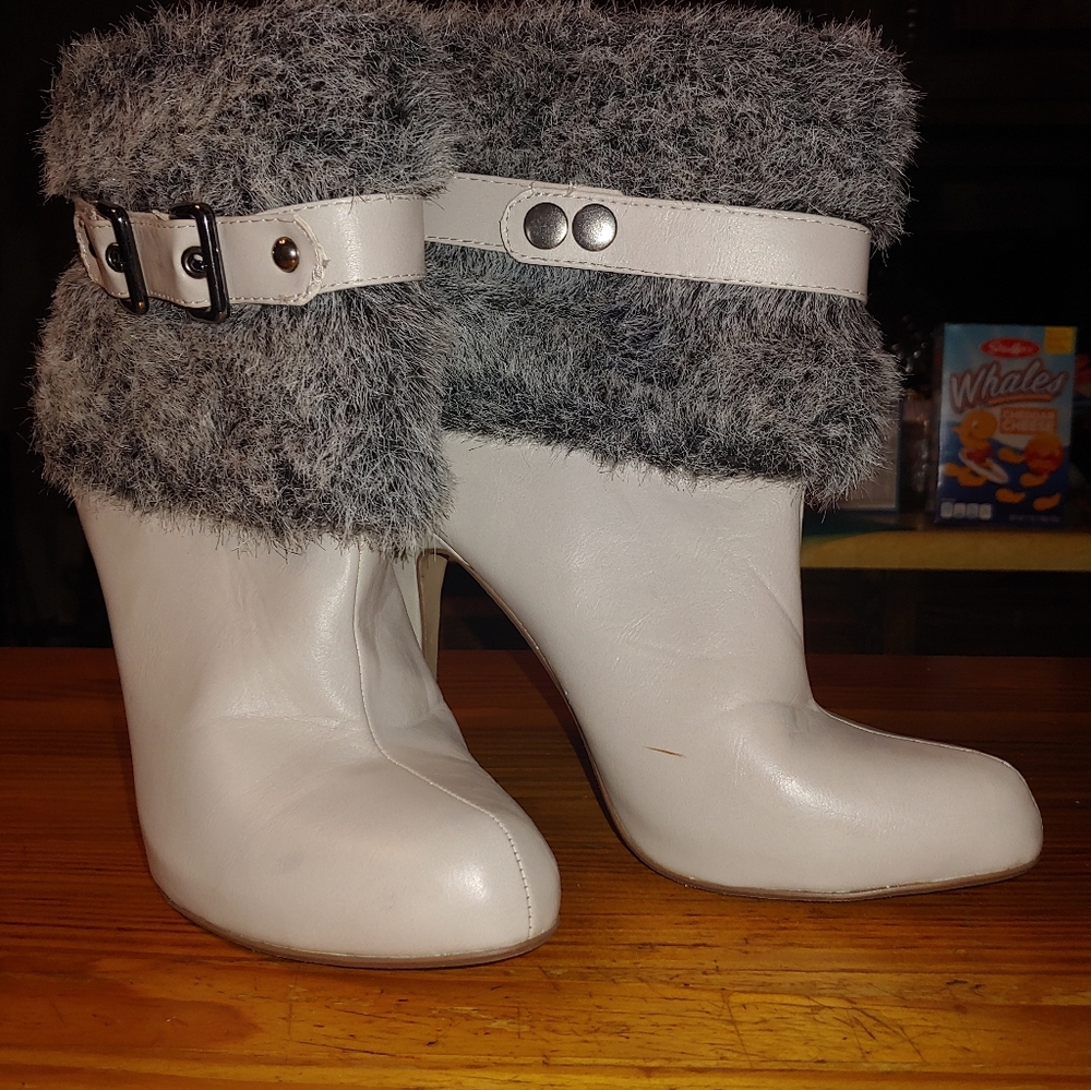 PAPRIKA ANKLE BOOTS